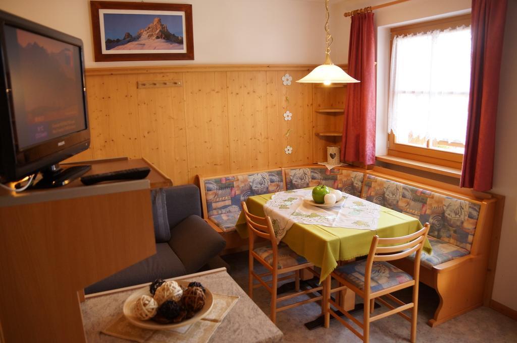 Gasthof La Pli Apartments San Vigilio Di Marebbe Zewnętrze zdjęcie